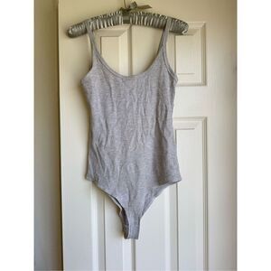 Reformation M grey ribbed tank top bodysuit light gray sleeveless basics